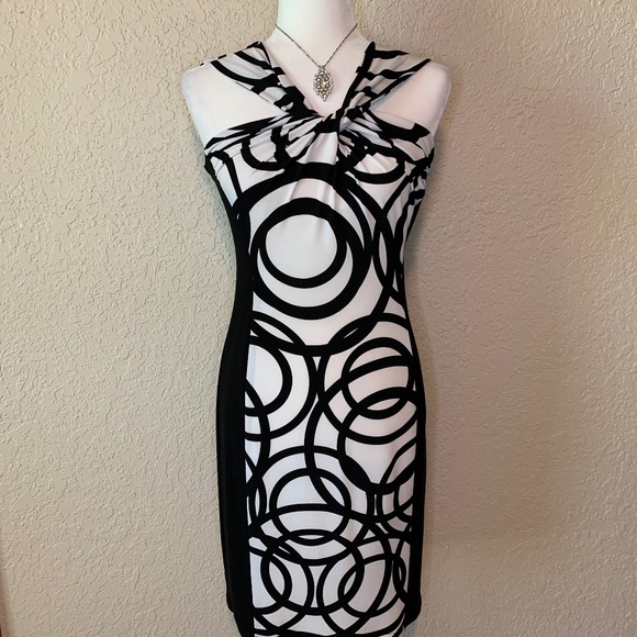 Joseph Ribkoff Dresses & Skirts - Joseph Ribkoff Black White Modern Geometric Print Dress Halter Knotted Bodice